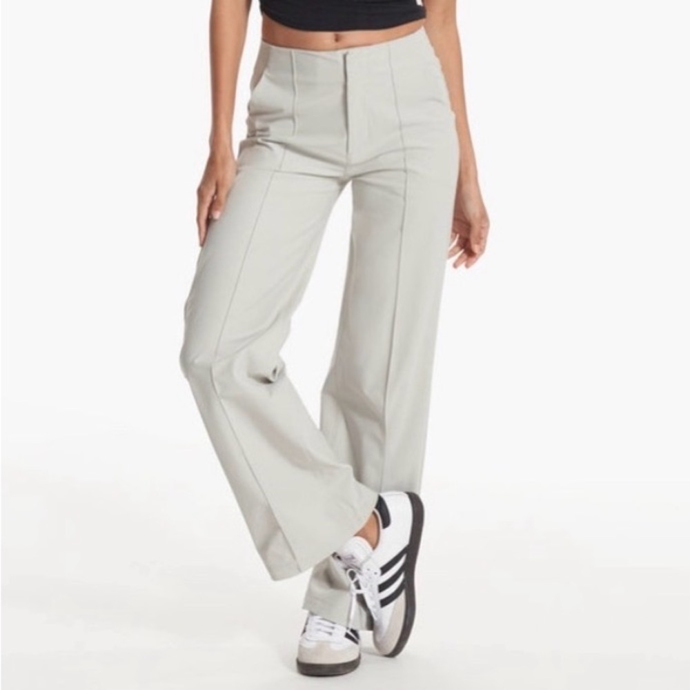 Vuori Women's Cream Wide Leg Pants